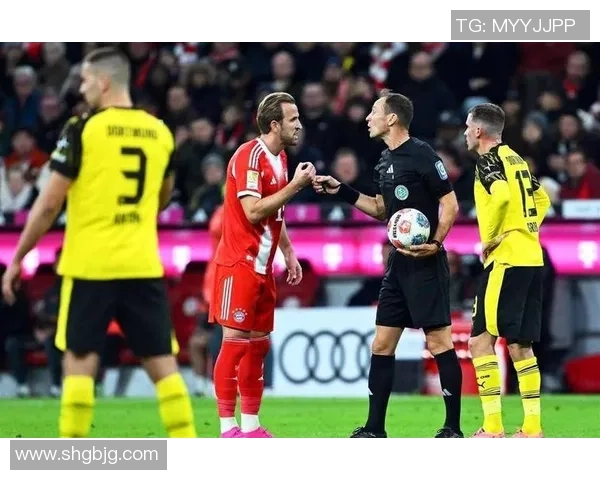 英超激战拜仁大胜尤文图斯点球大战引发全场狂欢点评