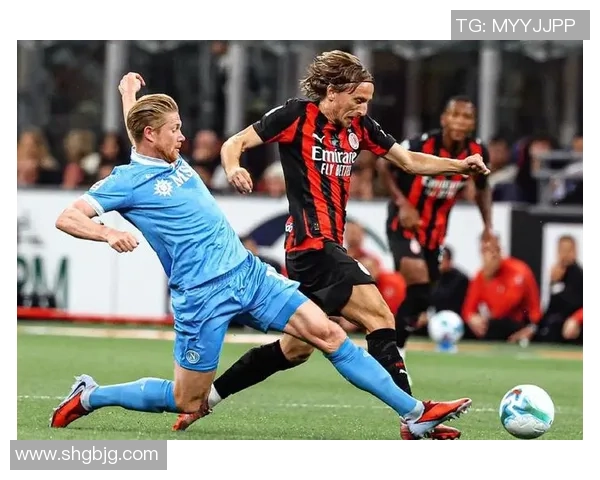 意甲激战：多特蒙德大胜那不勒斯红牌事件引发全场热议与战术分析