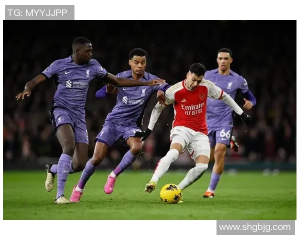 德甲经典对决切尔西逆转里昂红牌争议引发全场热议