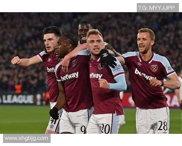 欧联杯激战回顾皇马与利物浦0比0平局乌龙球瞬间引发全场热潮 欧联杯激战回顾皇马与利物浦0比0平局乌龙球瞬间引发全场热潮