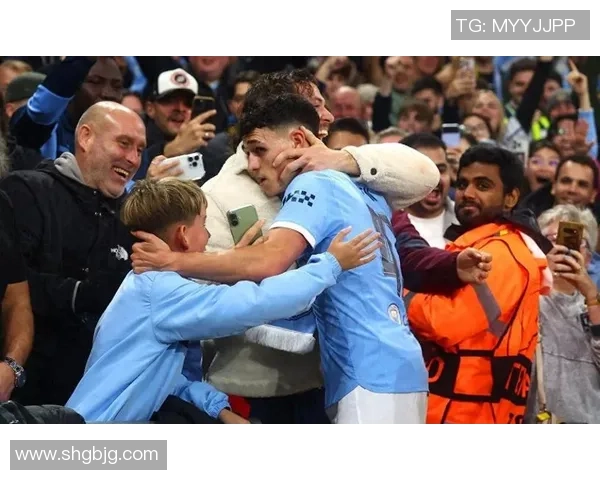 西甲激战曼城与里昂握手言和神扑瞬间点燃全场激情 西甲激战曼城与里昂握手言和神扑瞬间点燃全场激情